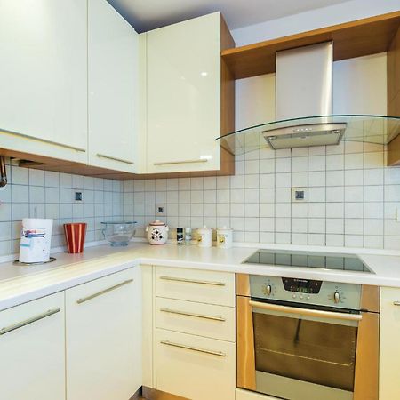 Cozy Apartment In Rijeka With Kitchen Εξωτερικό φωτογραφία