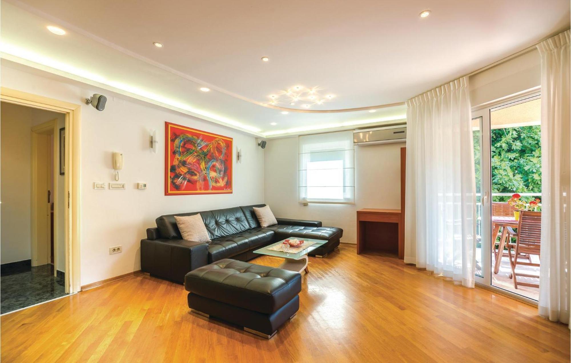Cozy Apartment In Rijeka With Kitchen Εξωτερικό φωτογραφία